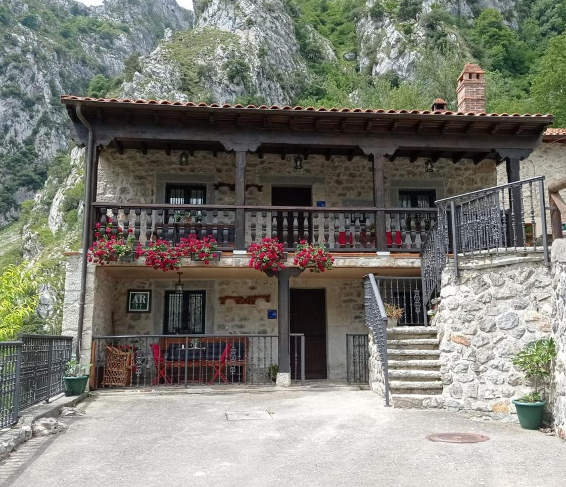 El Portal Del Abuelo Apartment Arenas De Cabrales Ngoại thất bức ảnh