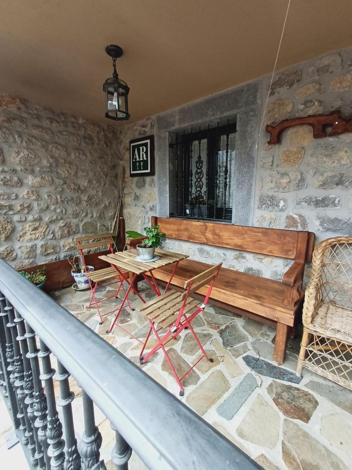 El Portal Del Abuelo Apartment Arenas De Cabrales Ngoại thất bức ảnh