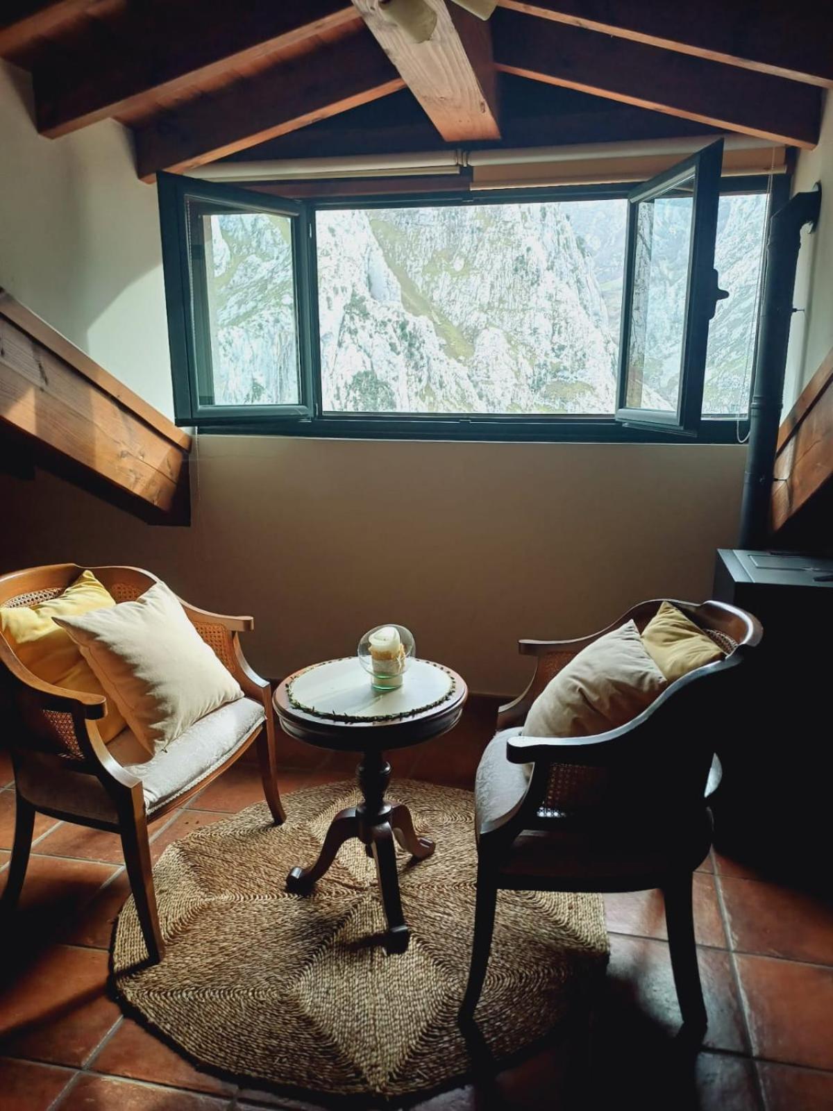 El Portal Del Abuelo Apartment Arenas De Cabrales Ngoại thất bức ảnh