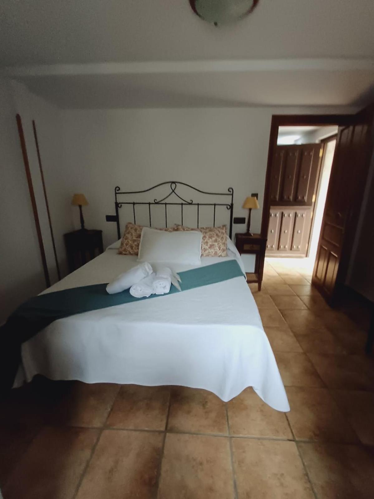 El Portal Del Abuelo Apartment Arenas De Cabrales Ngoại thất bức ảnh