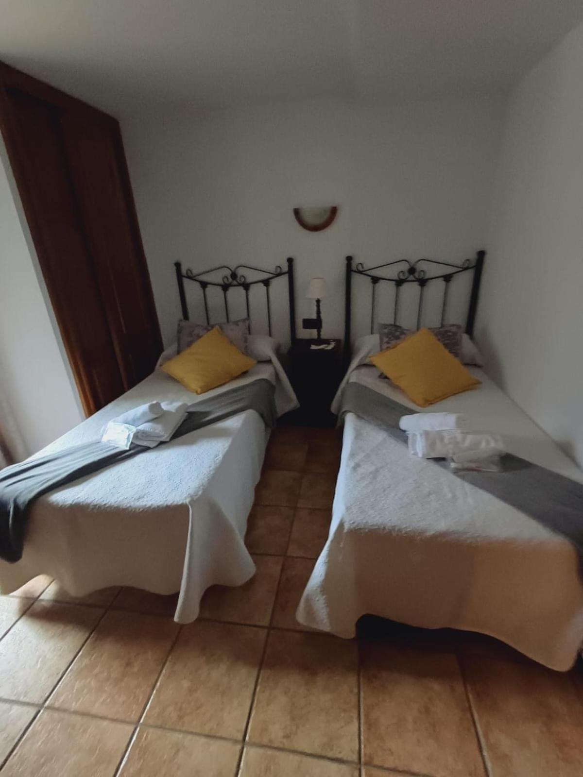 El Portal Del Abuelo Apartment Arenas De Cabrales Ngoại thất bức ảnh