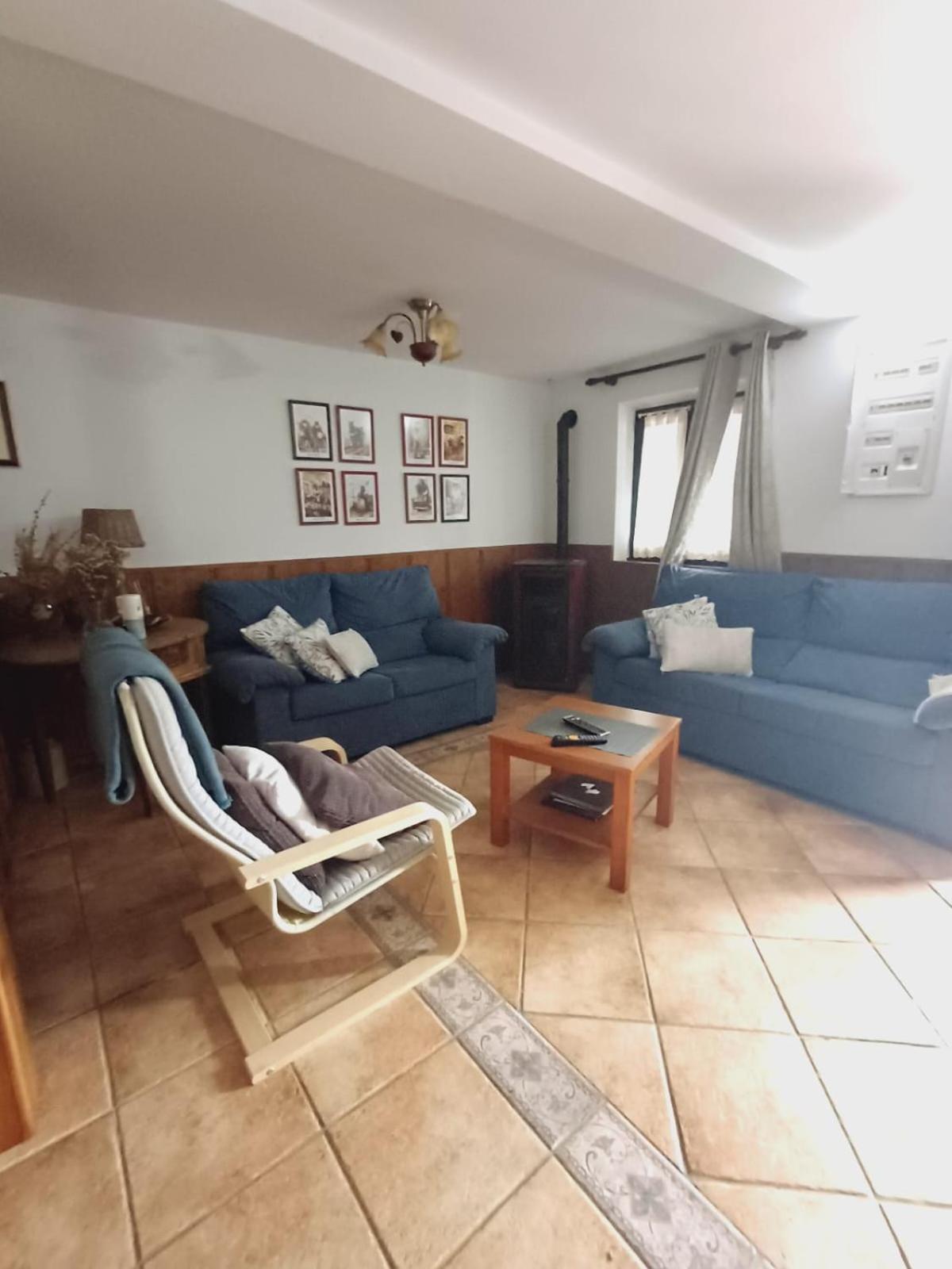 El Portal Del Abuelo Apartment Arenas De Cabrales Ngoại thất bức ảnh